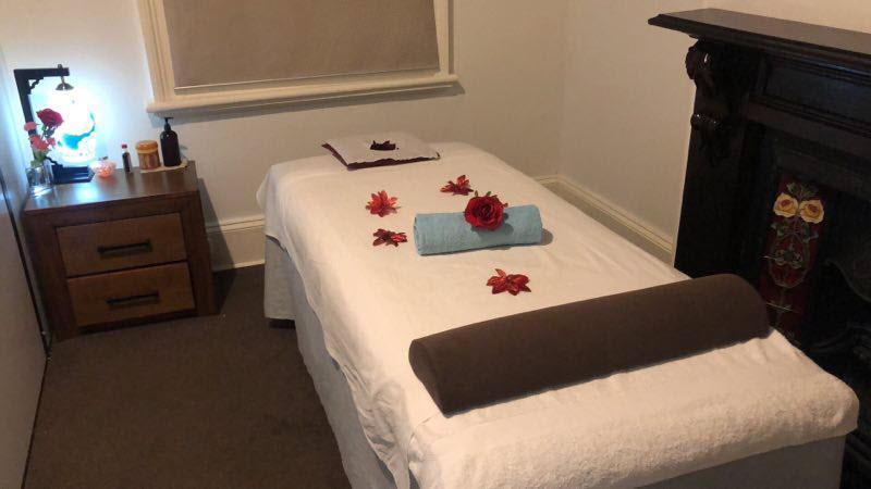 maitland-massage-room4